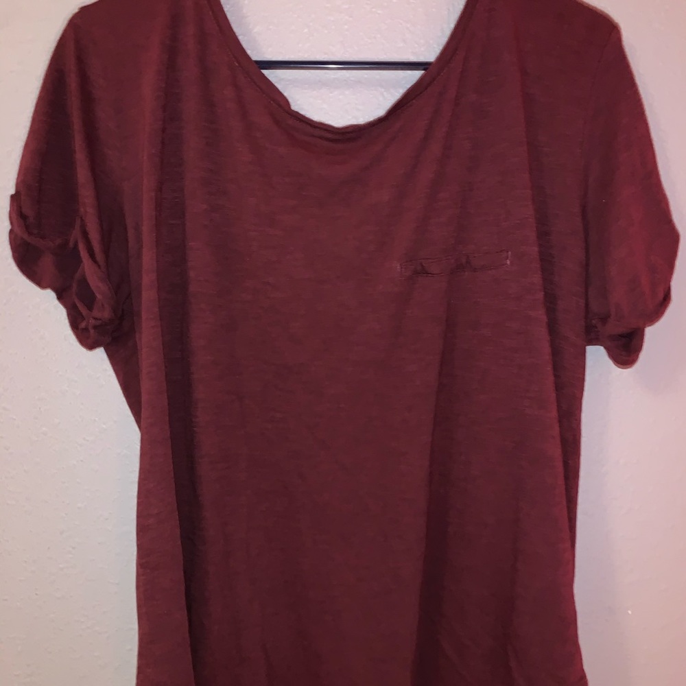 Maroon tee